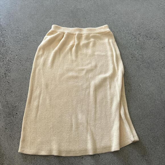 Marisa Christina Women’s Small Skirt Set Cream Acrylic Rayon Knit Suit Set - Picture 3 of 3